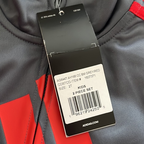 NWT adidas Kids 2 piece Active Set Red And Black           Size size 2T - Picture 10 of 10